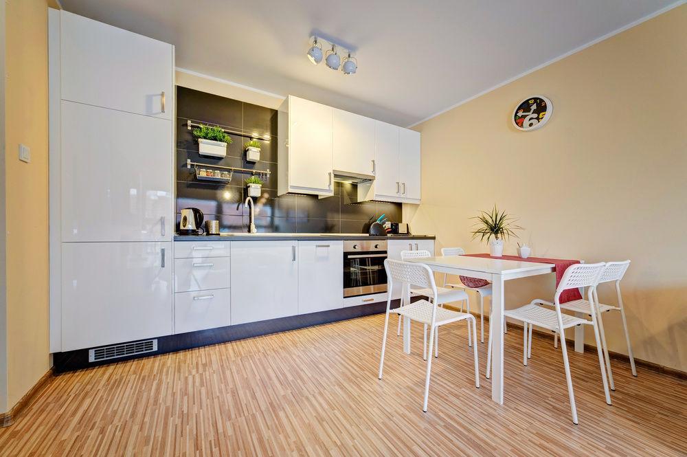 E Apartamenty Centrum Познань Экстерьер фото