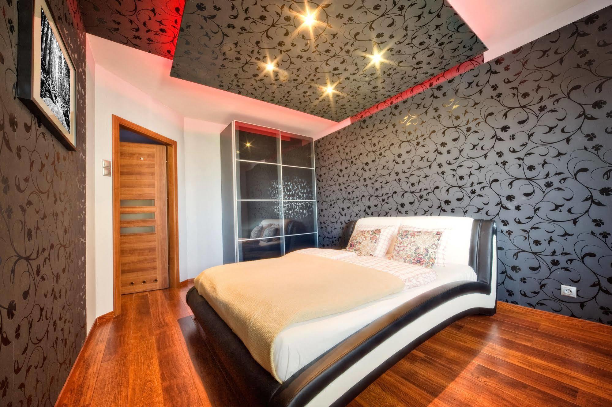 E Apartamenty Centrum Познань Экстерьер фото
